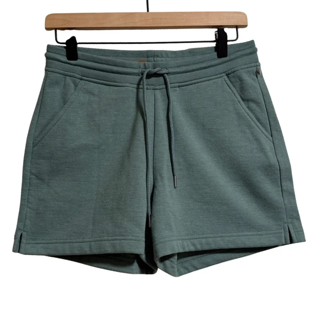 Eddie Bauer Womens Camp Fleece Shorts Loden Green XS NWT‎